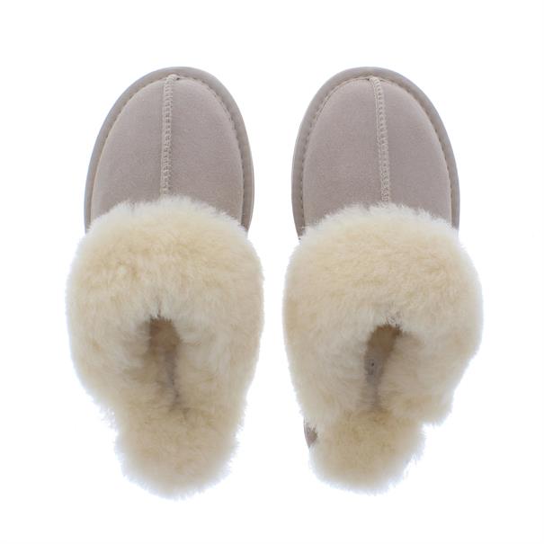 Caiya Wolrand Slipper