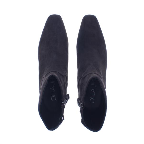 Carabella Elegant Suede