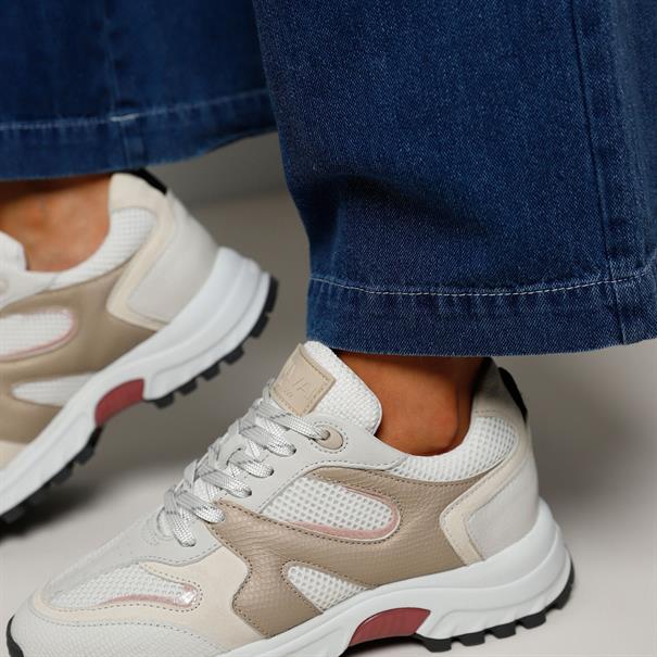 Danae Noelle Dames Sneaker