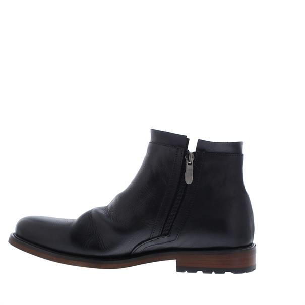 Daniel Kenneth Paco Heren Boot