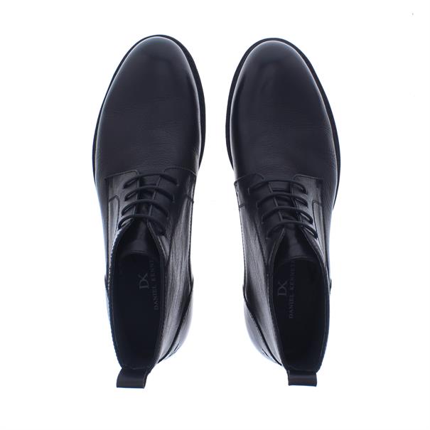 Daniel Kenneth Vichenzo Veterboot Leer