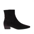 Di Lauro Carabella Elegant Suede