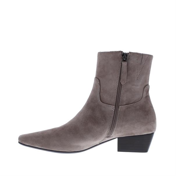 Di Lauro Carabella Elegant Suede
