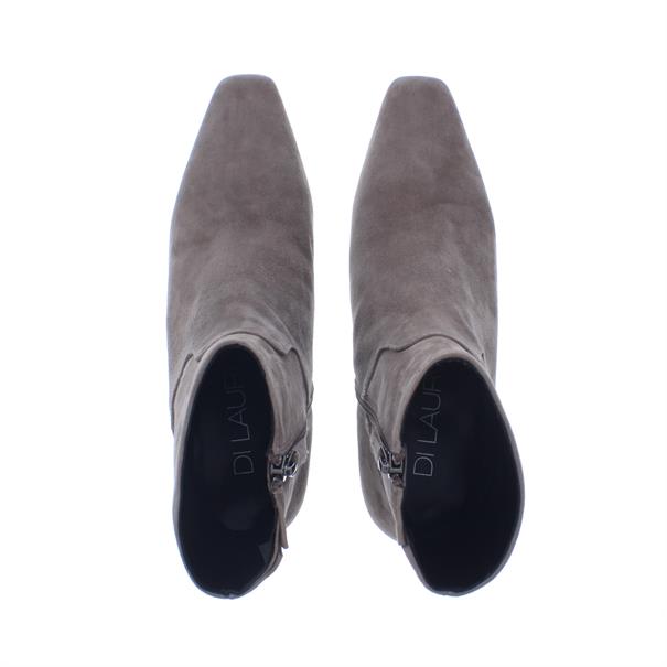 Di Lauro Carabella Elegant Suede