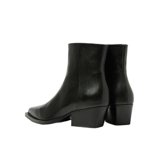 Do Cassidy Dames Laars