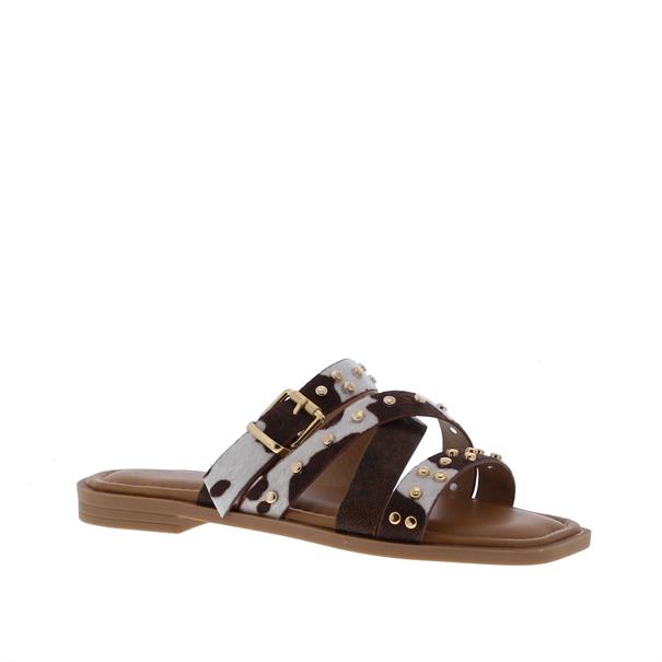 Ella Cruz Zare Kruisband Studs