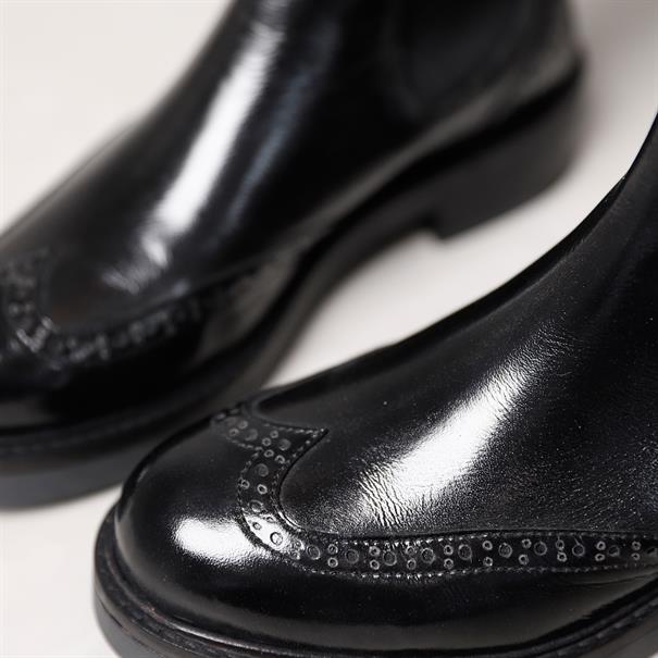 Lucia Gina Dames Laars