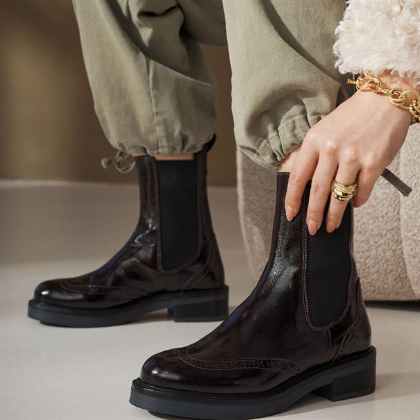 Lucia Gina Dames Laars