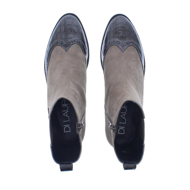 Sheralyn2 Broques Lak