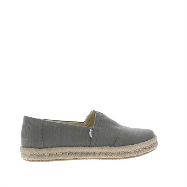 Toms