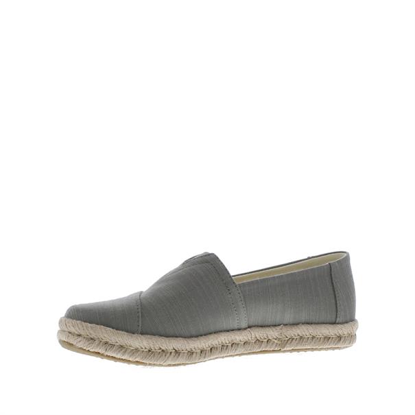 Toms