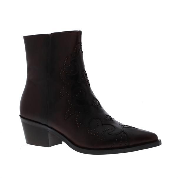 Vivian Ray Carlotta Texan Studs