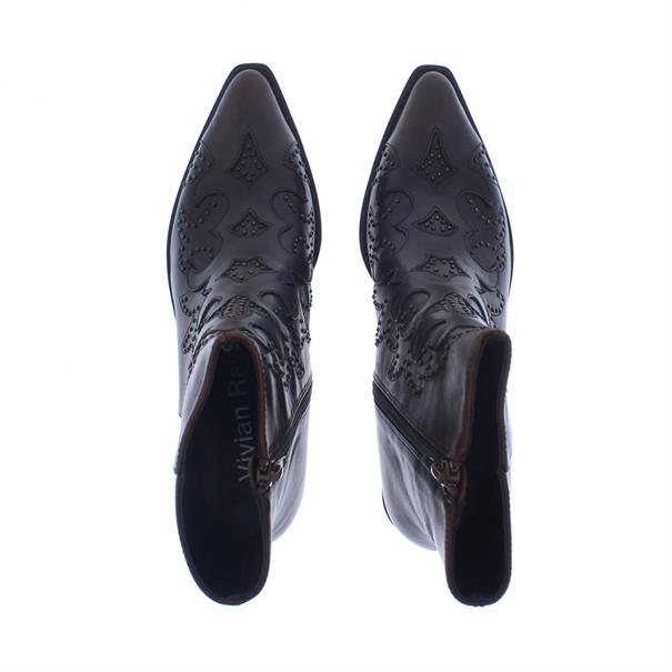 Vivian Ray Carlotta Texan Studs