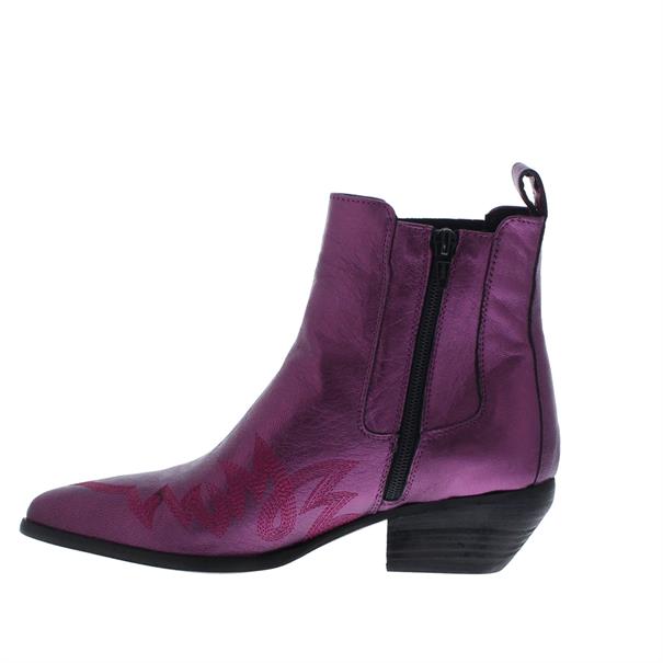 Vivian Ray Dames Western Chelsea
