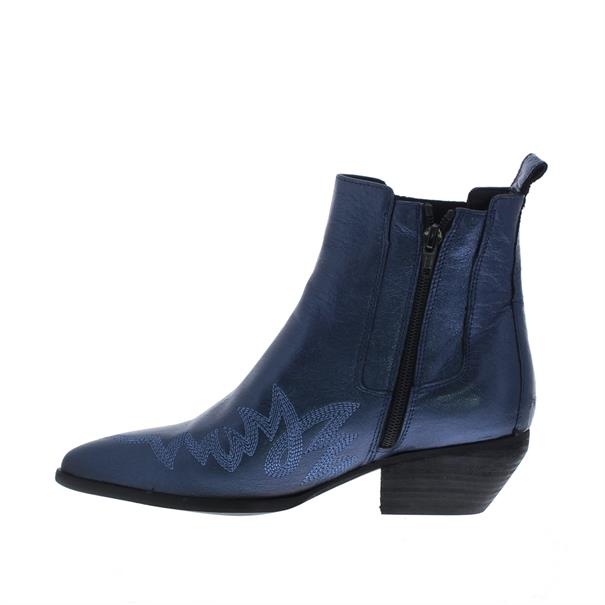 Vivian Ray Dames Western Chelsea