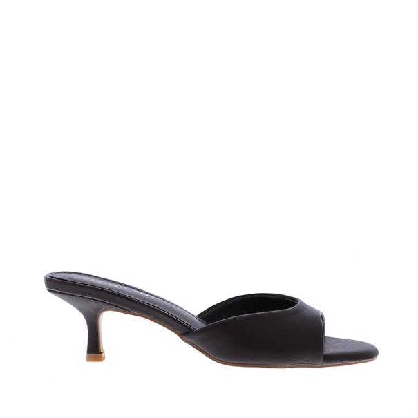 Vivian Ray Ziva Slipper Hakje