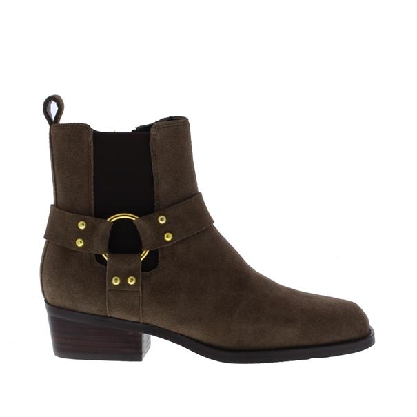 Ymani Chelsea Ring Suede